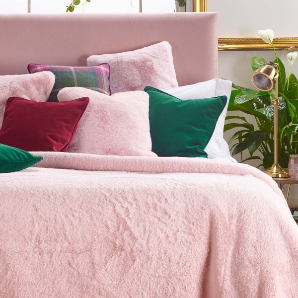 Cranberry Luxe Velvet Cushion - Image 3