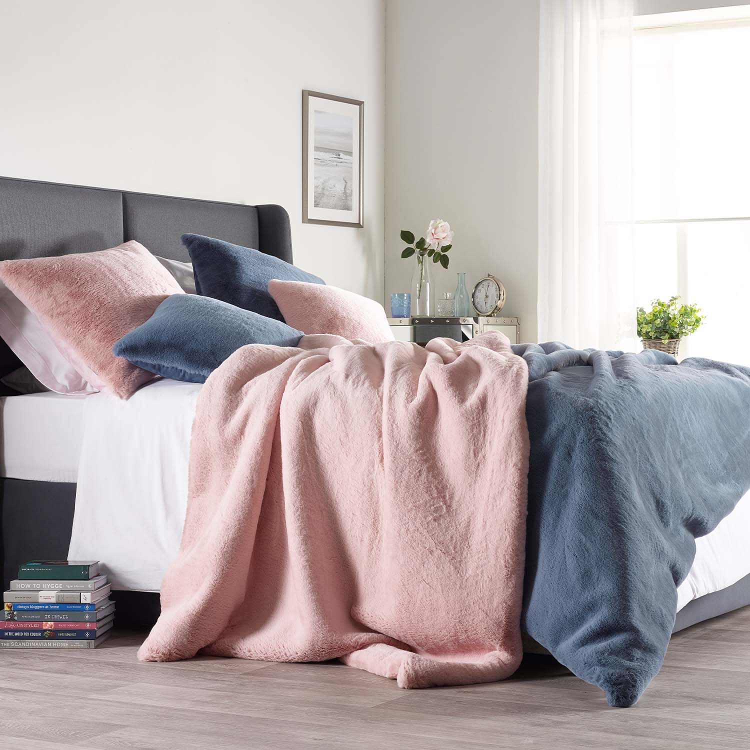 throws in a bed - katrina hampton
